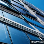 현대건축물 신재생에너지 활용 - A futuristic urban building featuring sleek, integrated BIPV (Building Integrated Photovoltaics) sol...